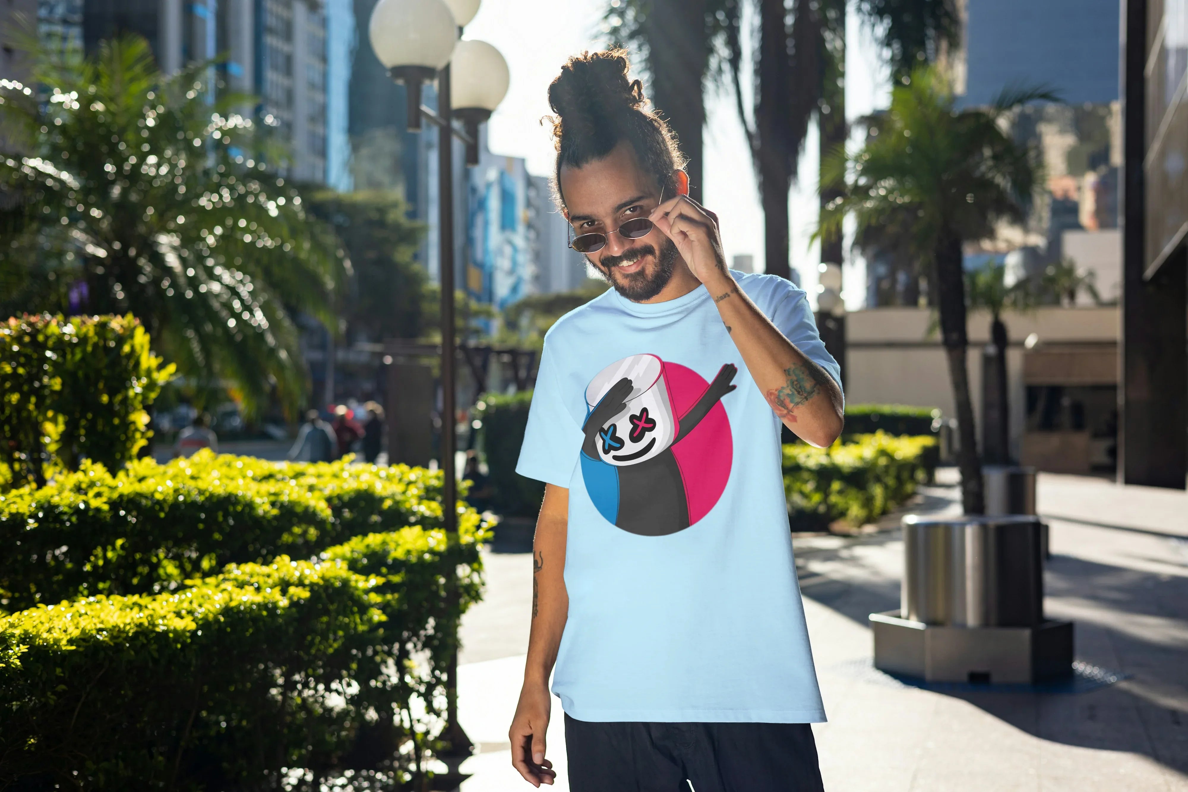 Marshmallow Graphic Oversized Classic T-Shirt for Men - Not So Suttle