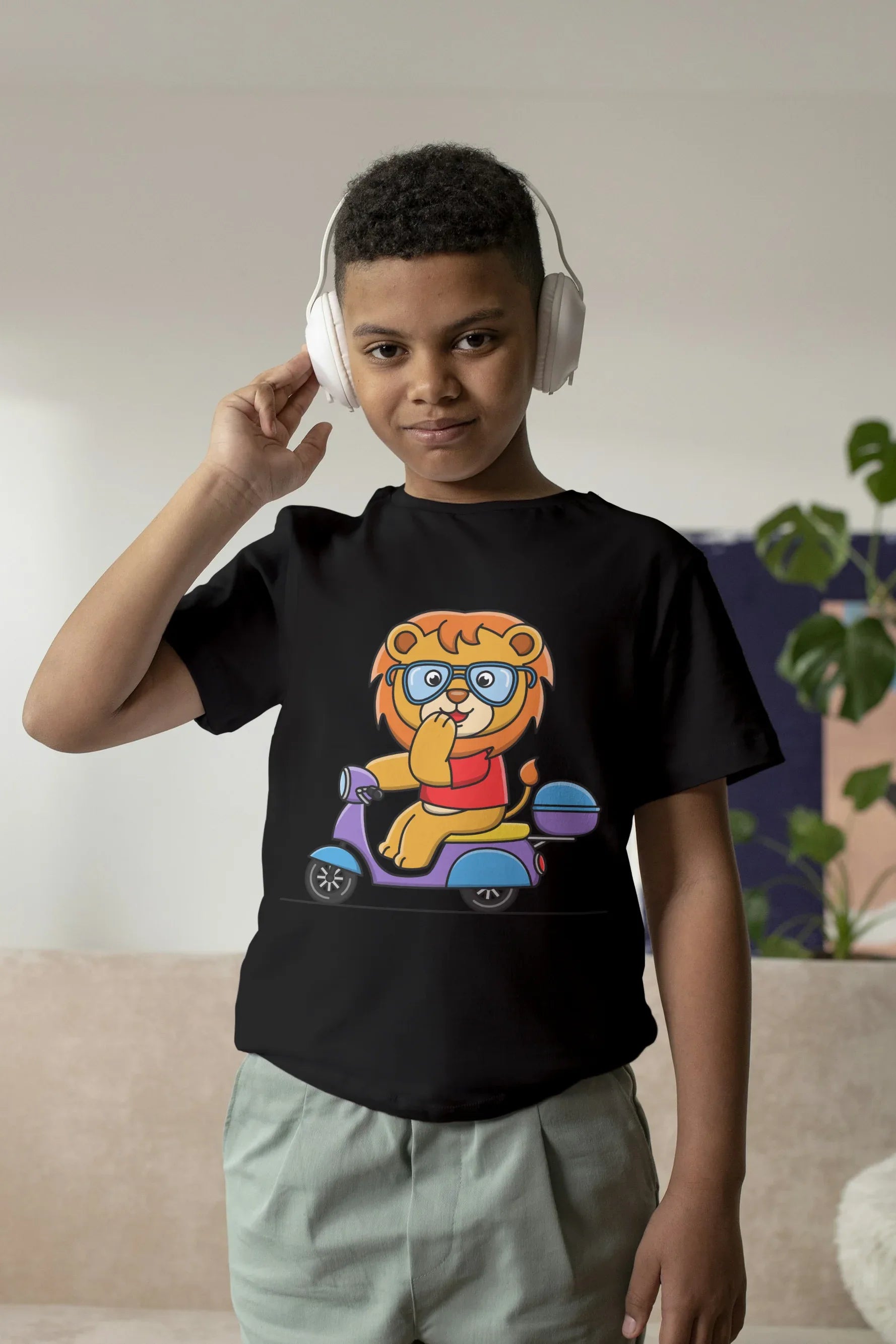 BLKBTSF_G_822 - Not So Suttle