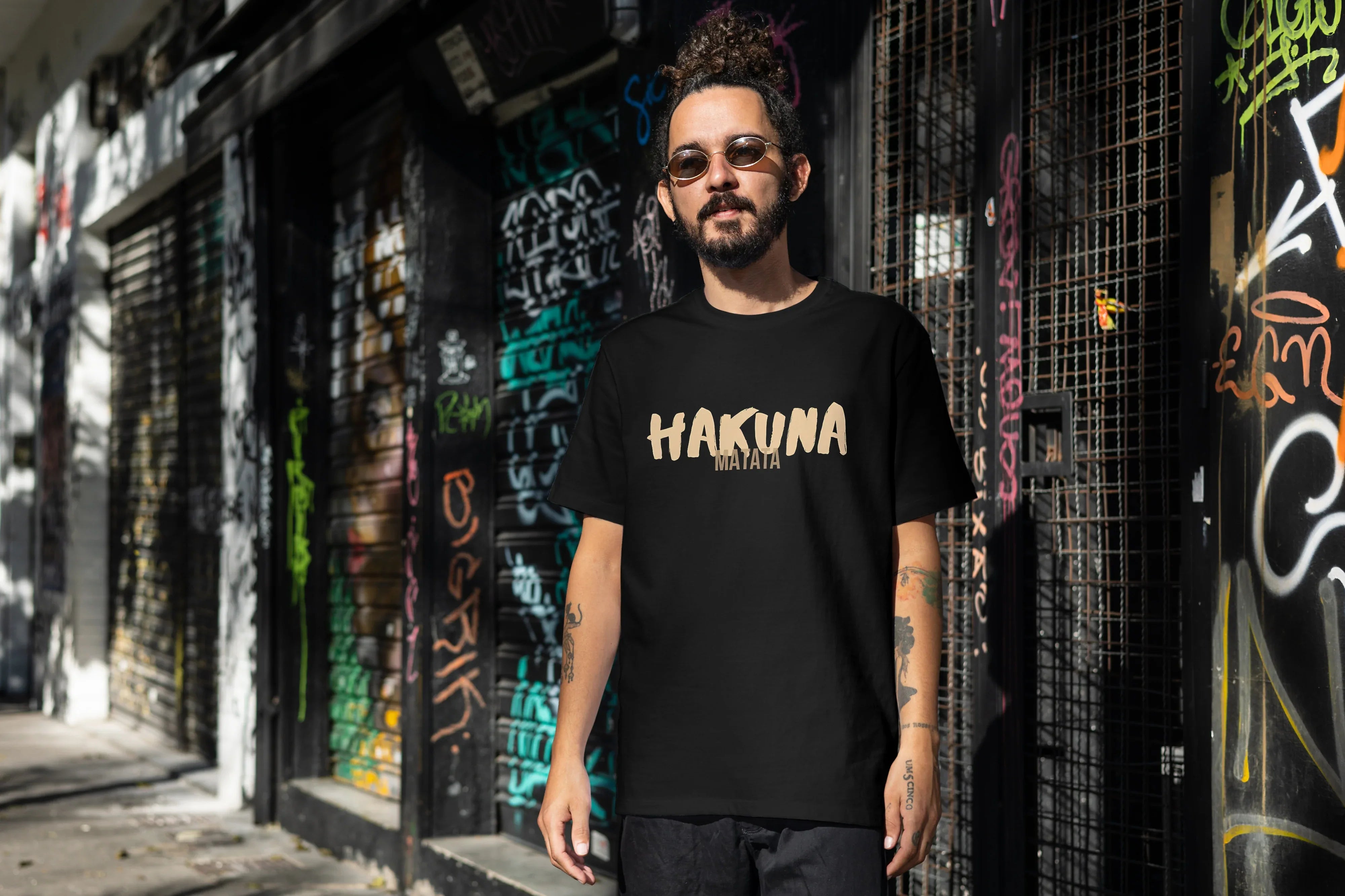 Hakuna Matata Graphic Oversized Classic T-Shirt for Men - Not So Suttle