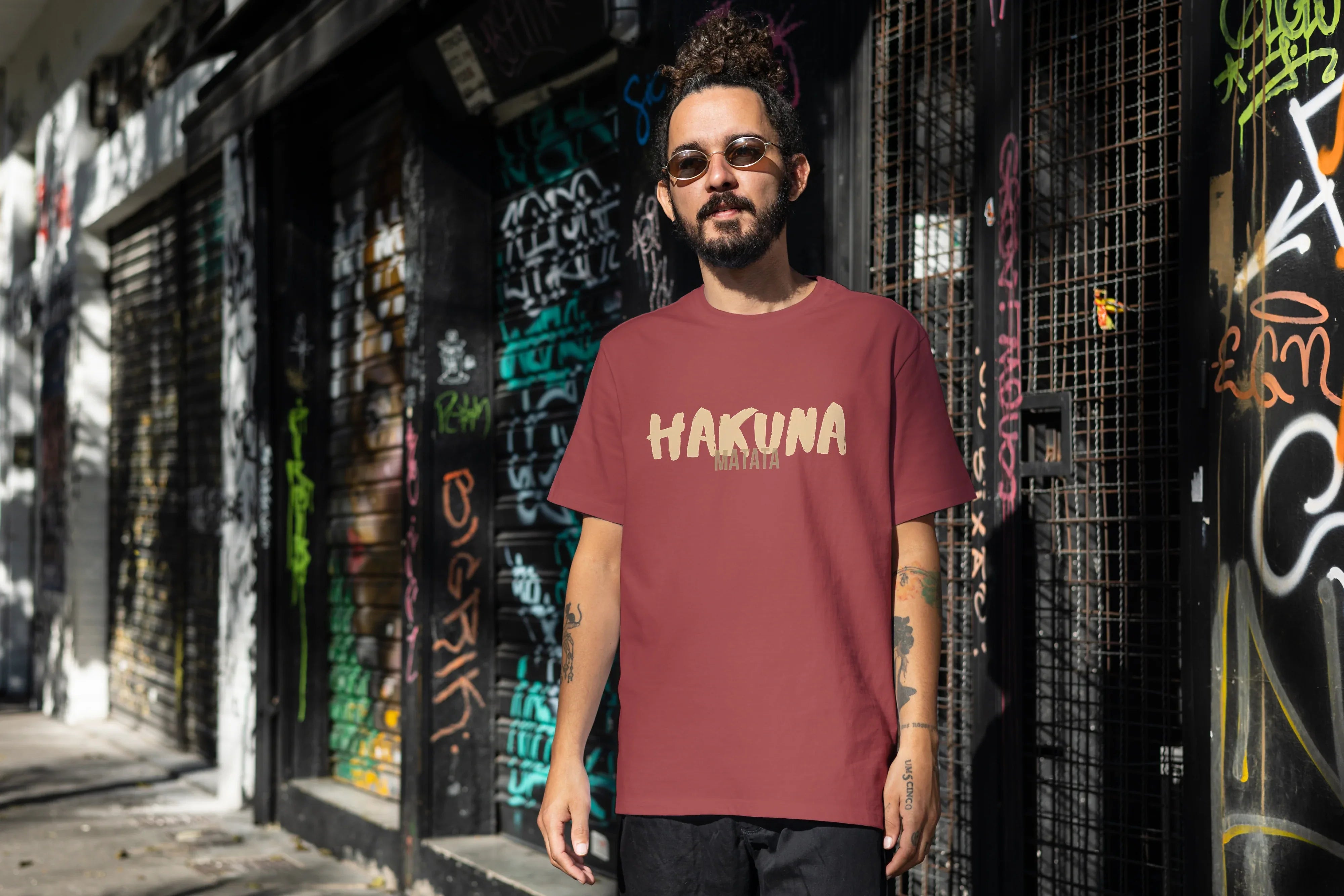 Hakuna Matata Graphic Oversized Classic T-Shirt for Men - Not So Suttle