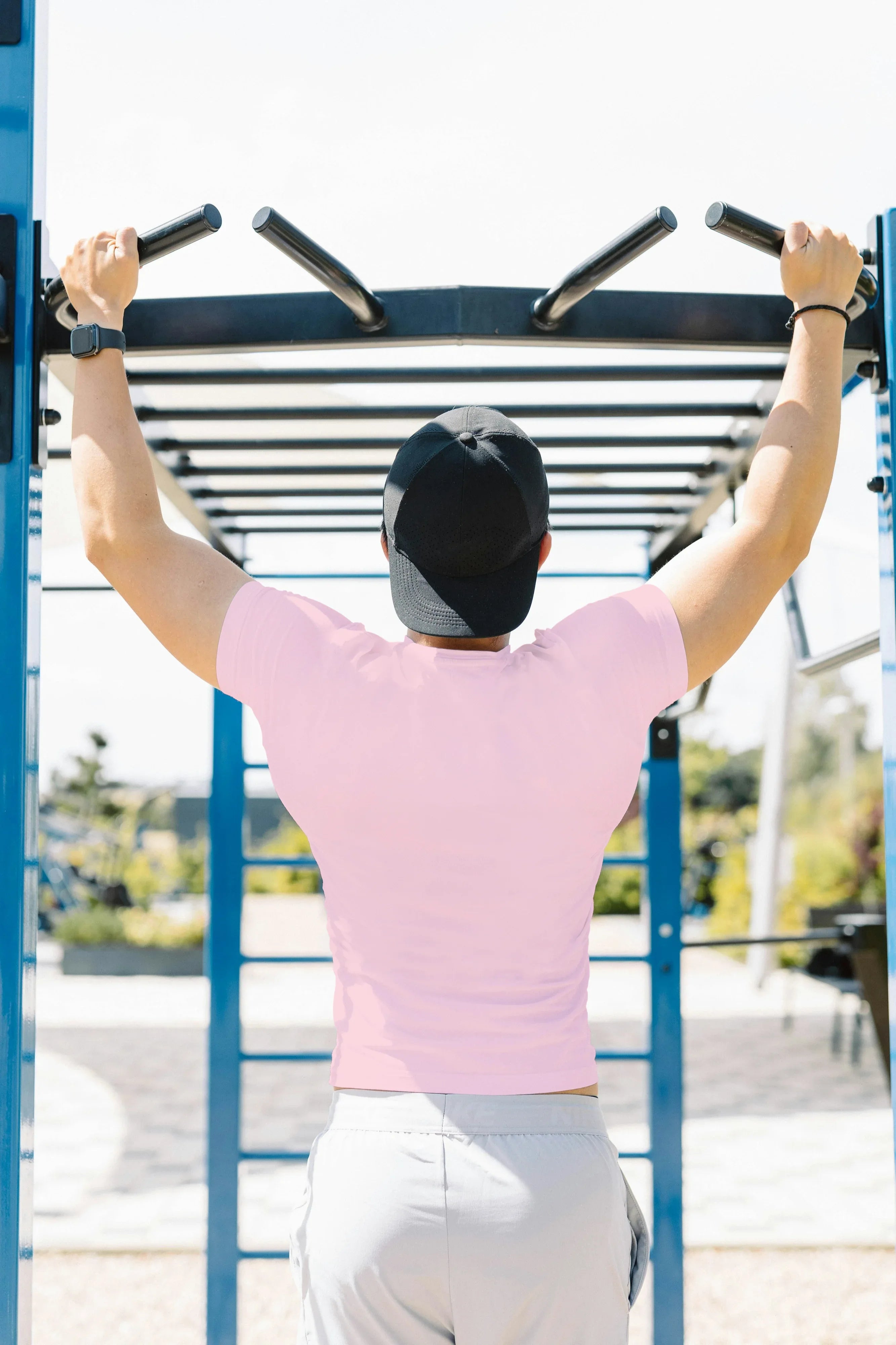 Stretchable Solid Round Neck T-shirt - Not So Suttle