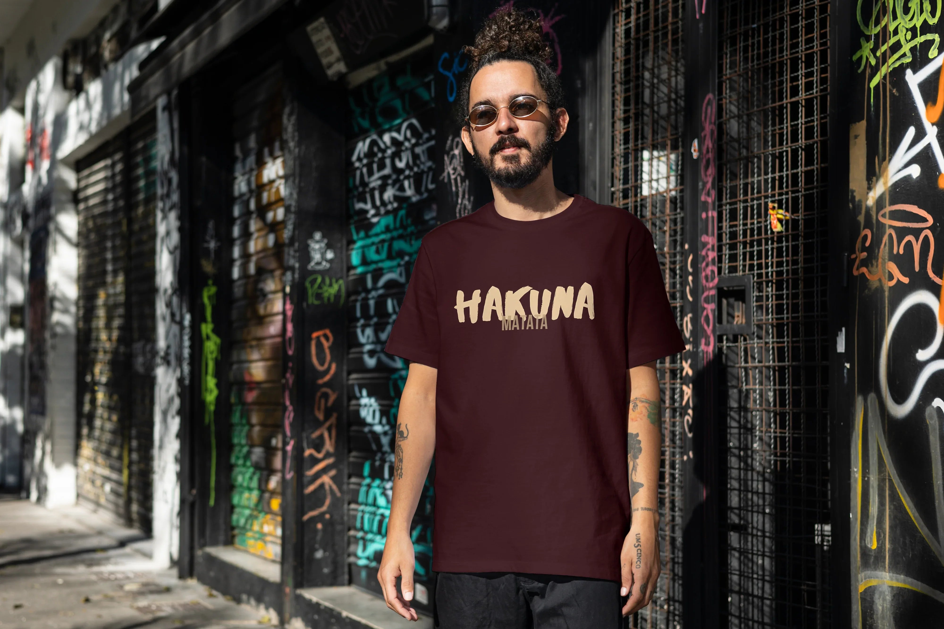 Hakuna Matata Graphic Oversized Classic T-Shirt for Men - Not So Suttle