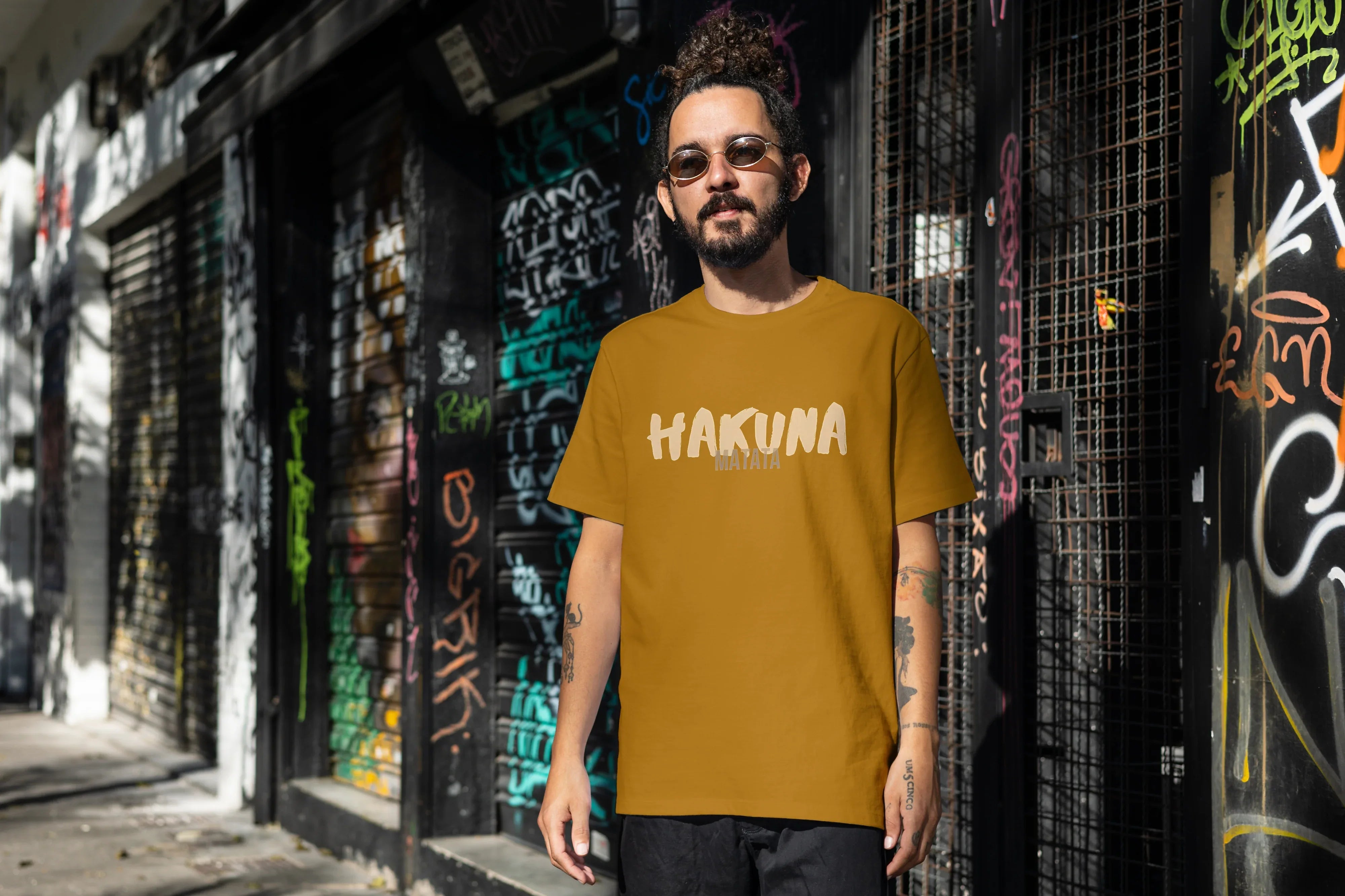 Hakuna Matata Graphic Oversized Classic T-Shirt for Men - Not So Suttle