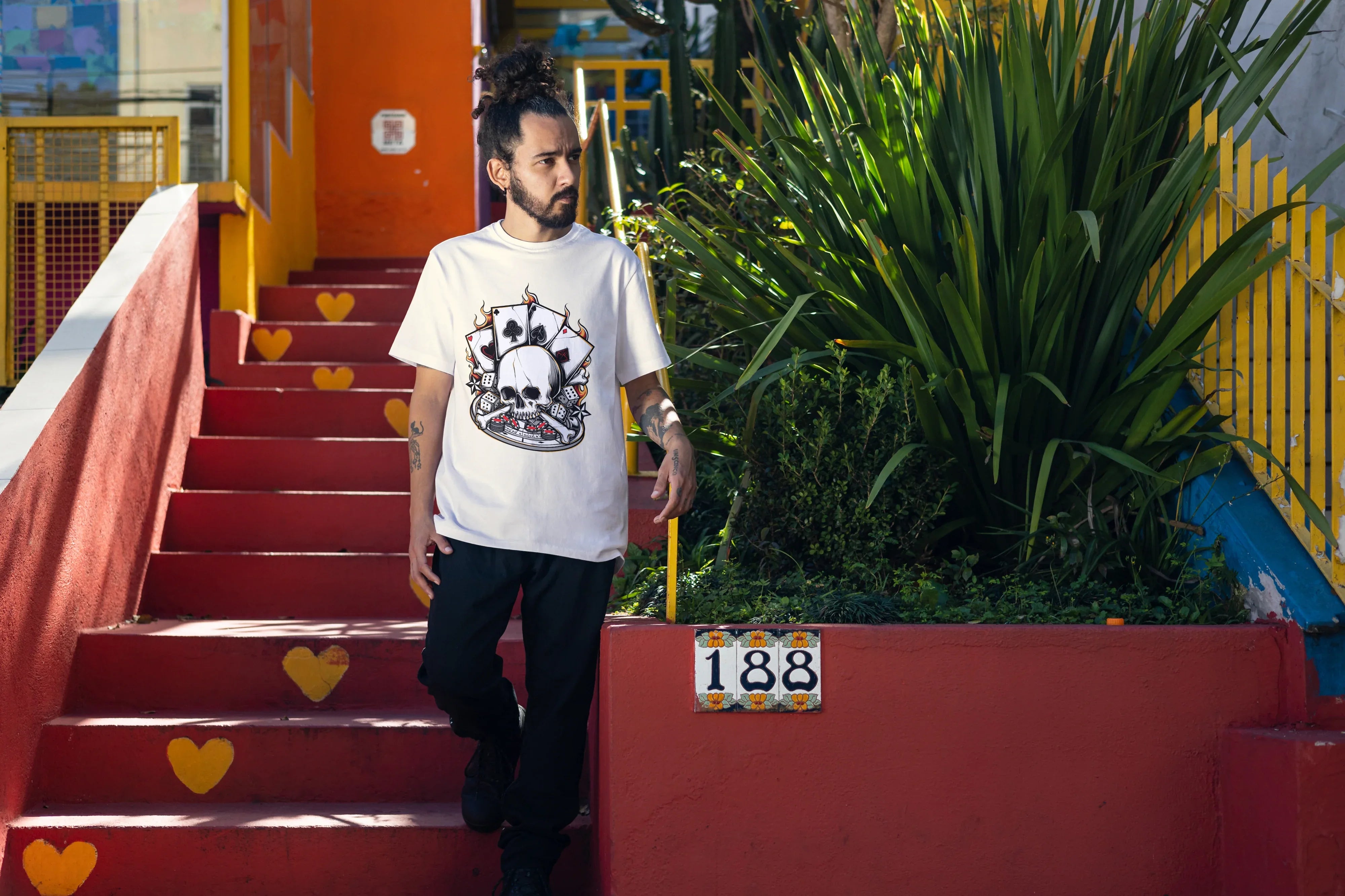 Poker Skull Graphic Oversized Classic T-Shirt for Men - Not So Suttle