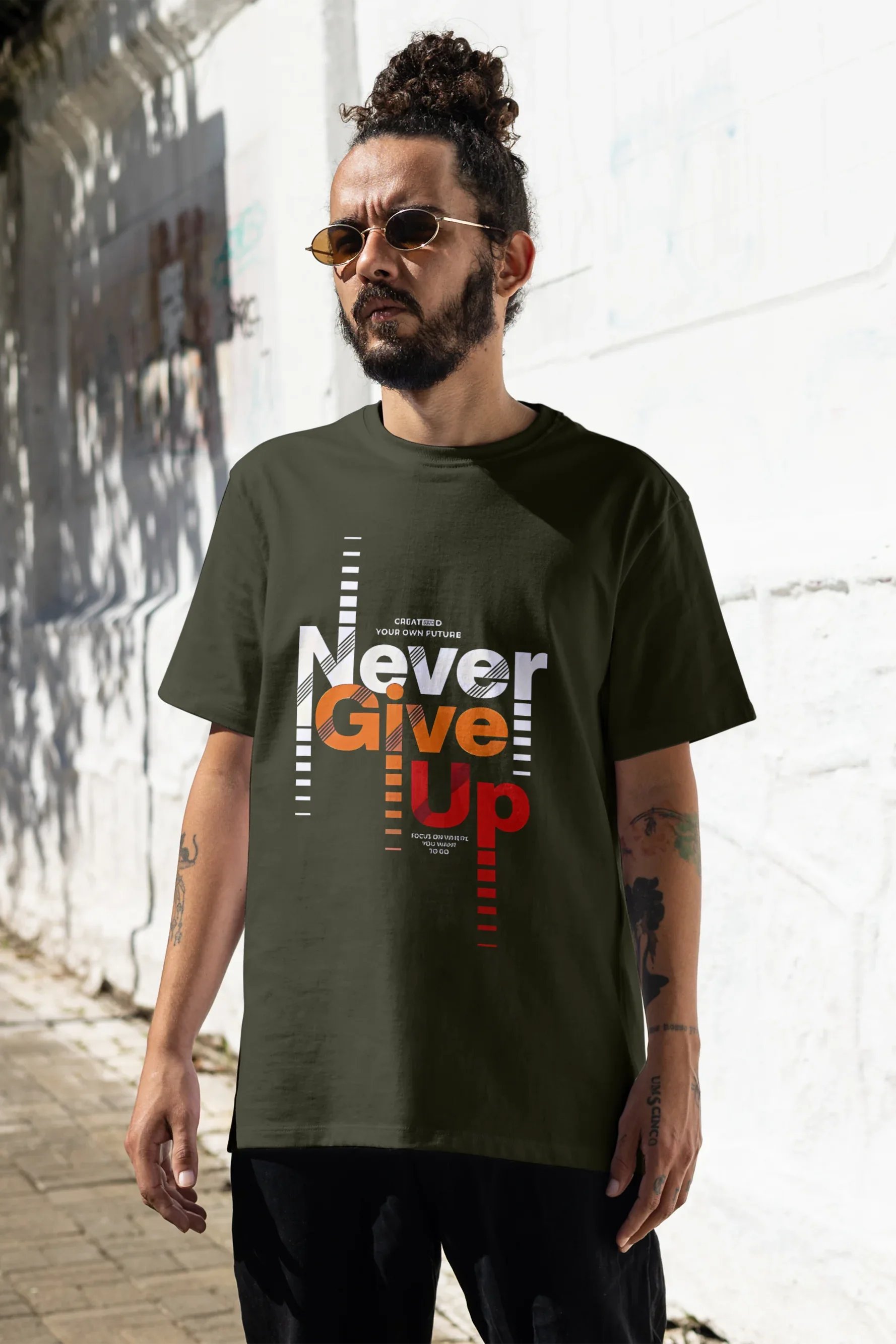 Never Give Up Graphic Oversized Classic T-Shirt for Men - Not So Suttle