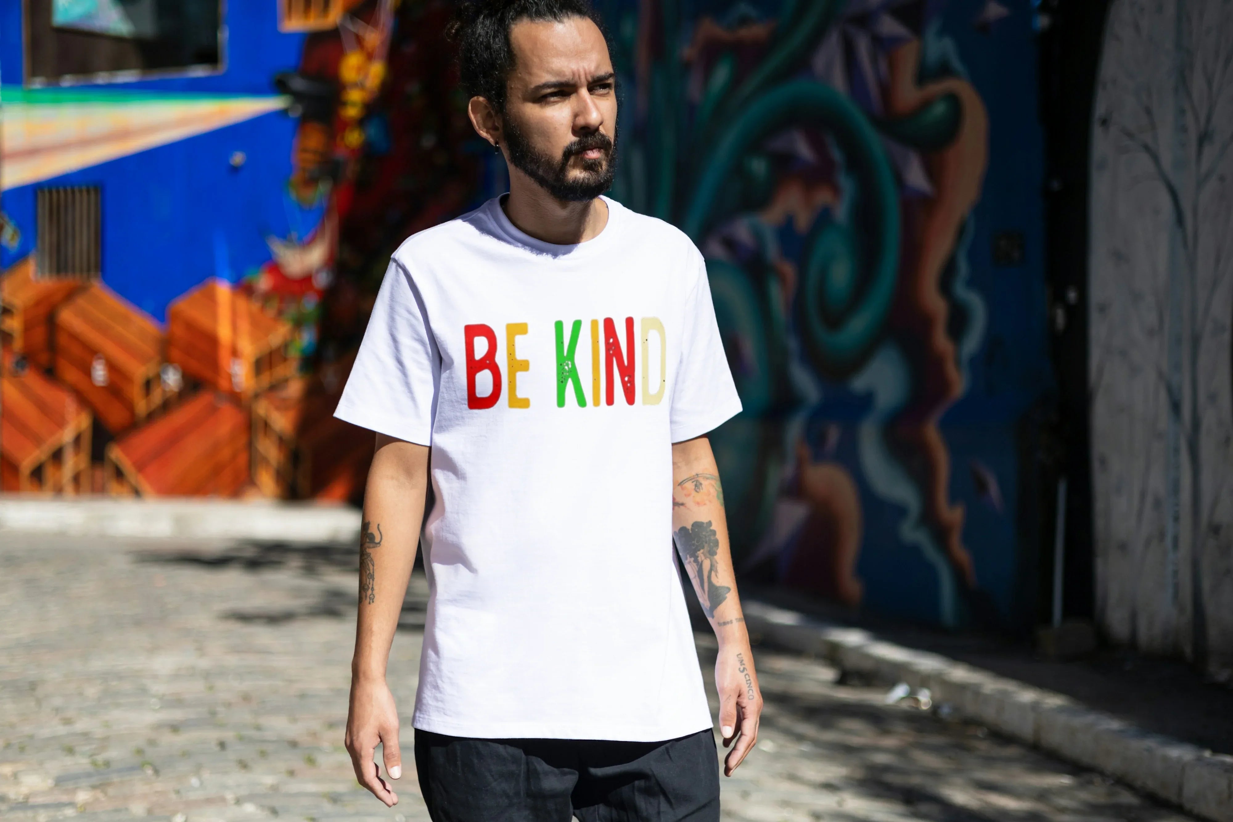 Be Kind Graphic Oversized Classic T-Shirt for Men - Not So Suttle
